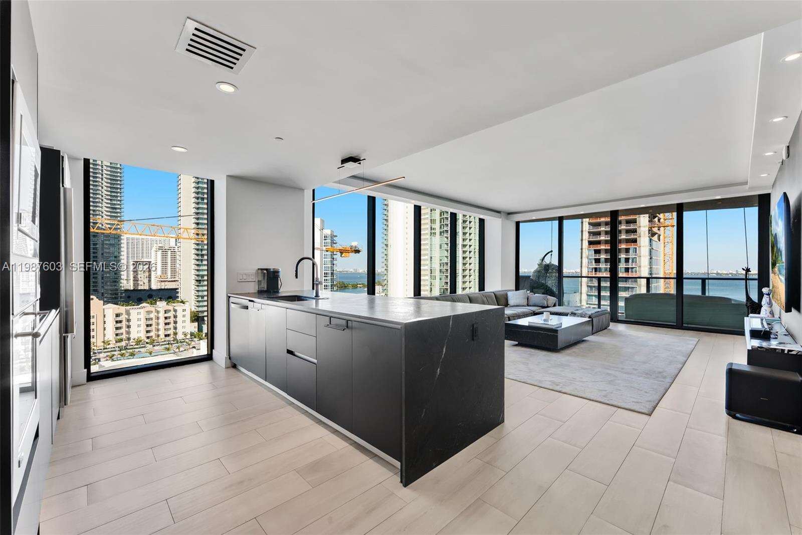 ICON BAY - 460 28 St, Miami, FL 33137 | Picture 6