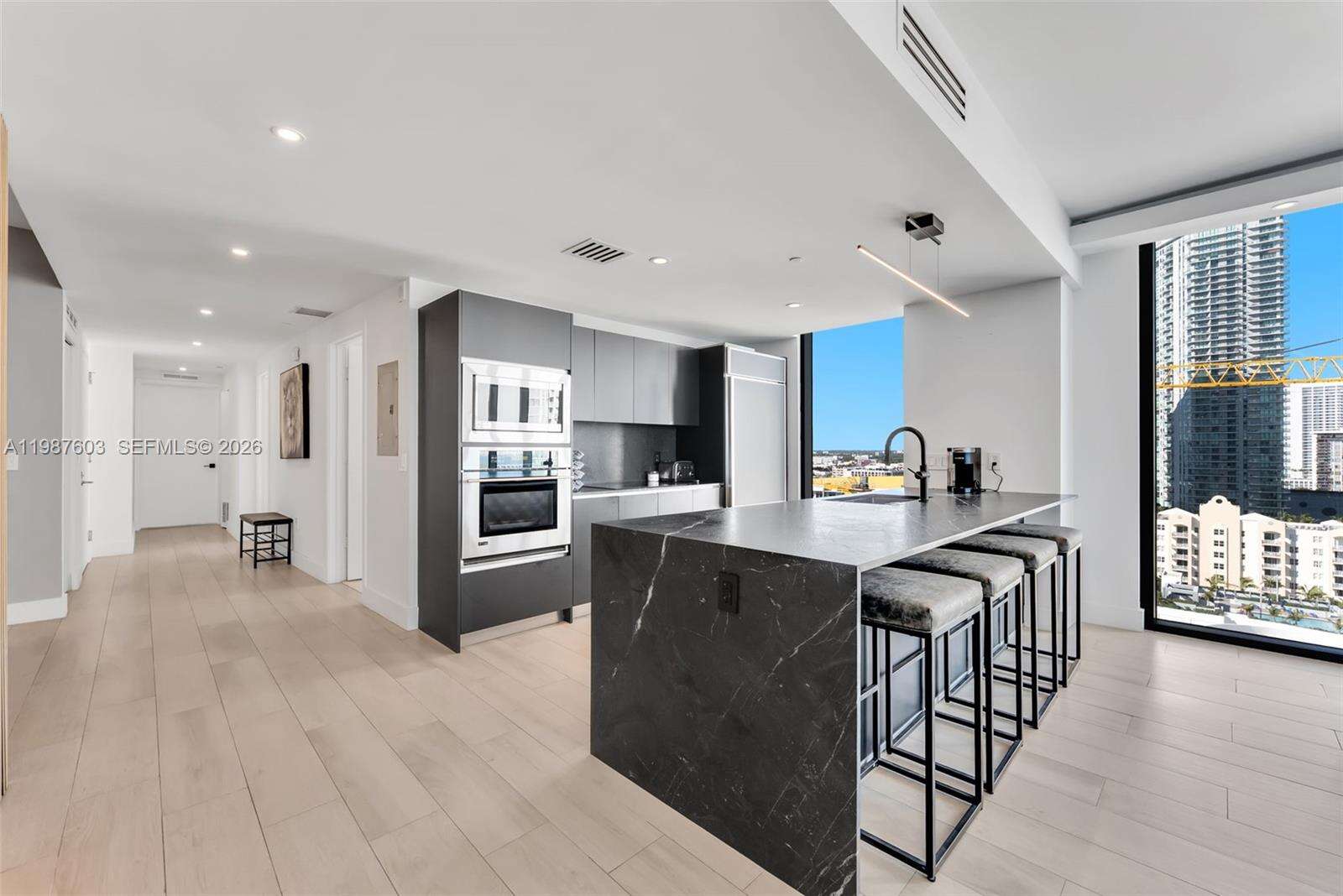 ICON BAY - 460 28 St, Miami, FL 33137 | Picture 8