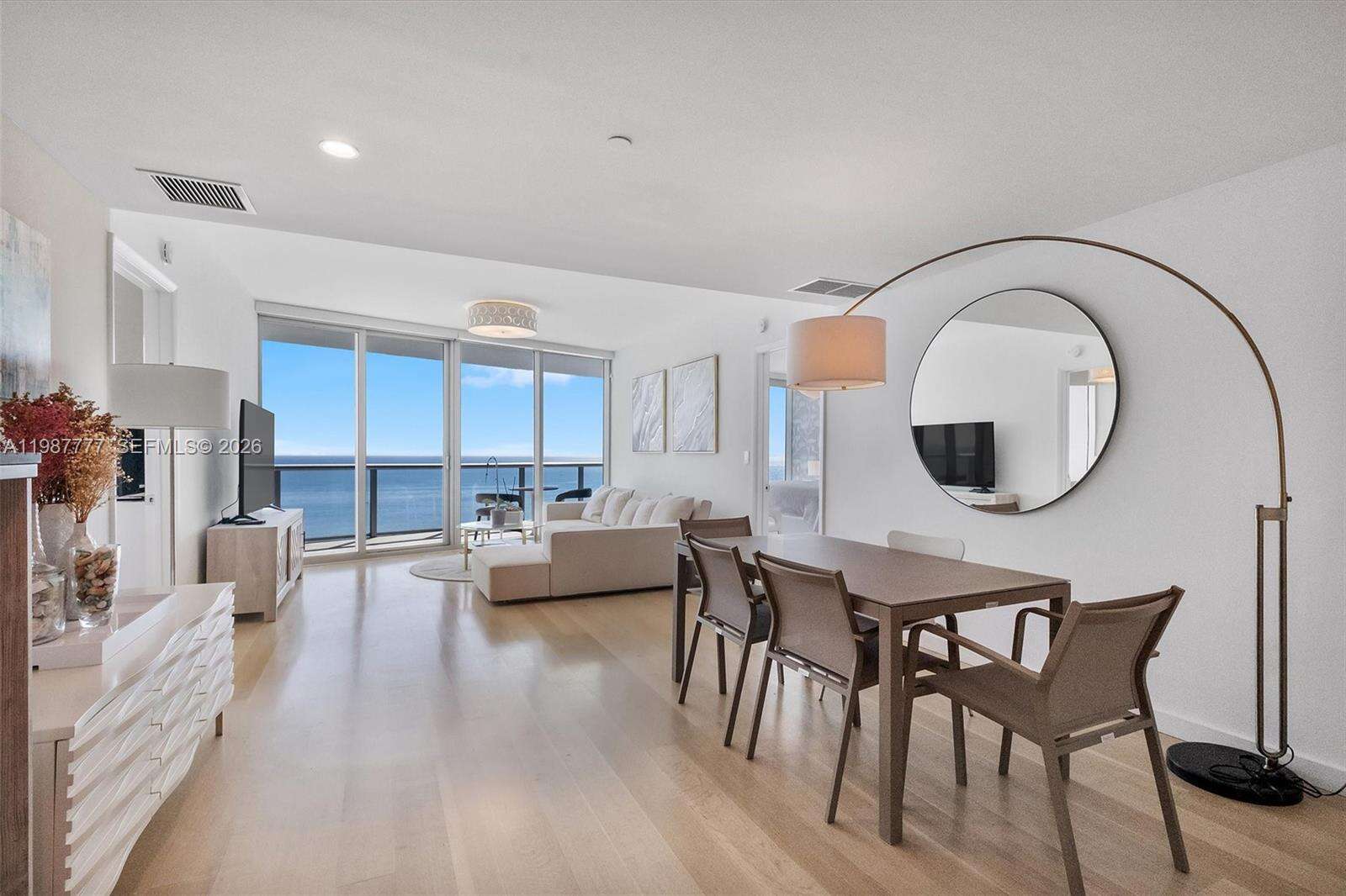 Jade Beach at 17001 Collins Ave, Sunny Isles Beach, FL 33160 - For Sale photo 2