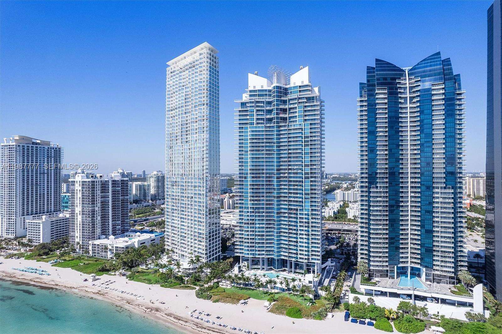 Jade Beach at 17001 Collins Ave, Sunny Isles Beach, FL 33160 - For Sale photo 28