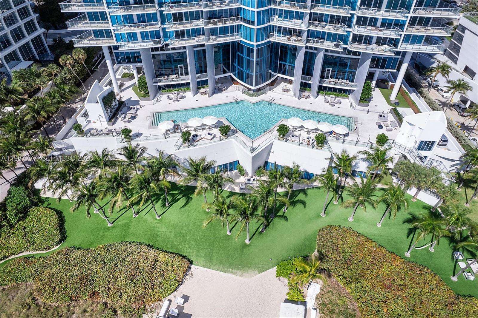 Jade Beach at 17001 Collins Ave, Sunny Isles Beach, FL 33160 - For Sale photo 30