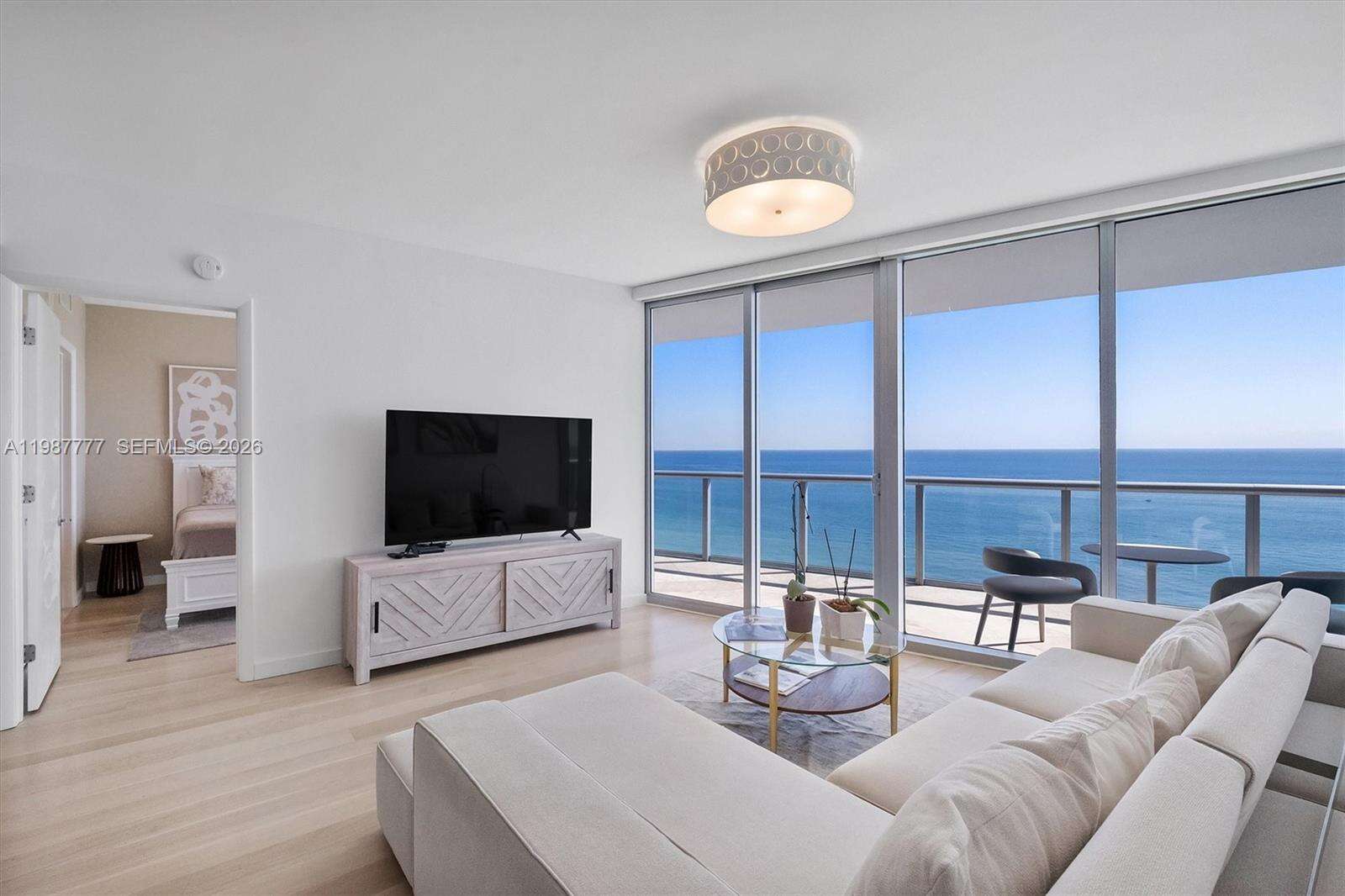 Jade Beach at 17001 Collins Ave, Sunny Isles Beach, FL 33160 - For Sale photo 4