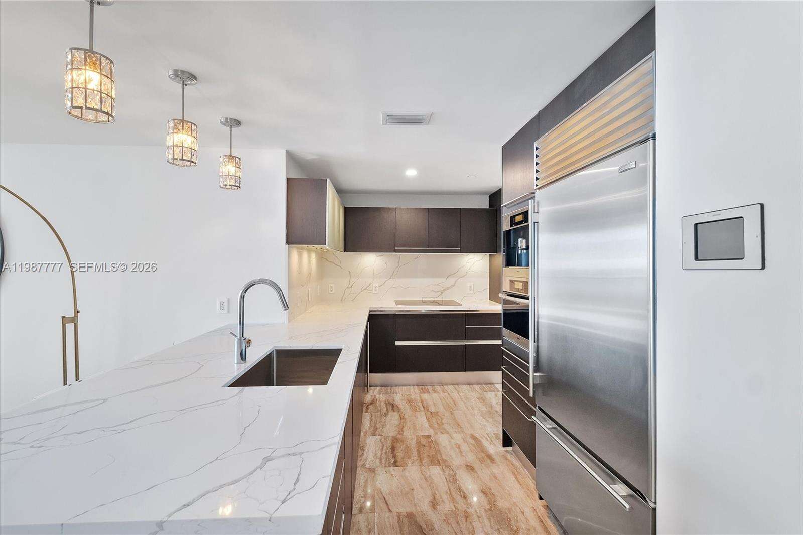 Jade Beach at 17001 Collins Ave, Sunny Isles Beach, FL 33160 - For Sale photo 9