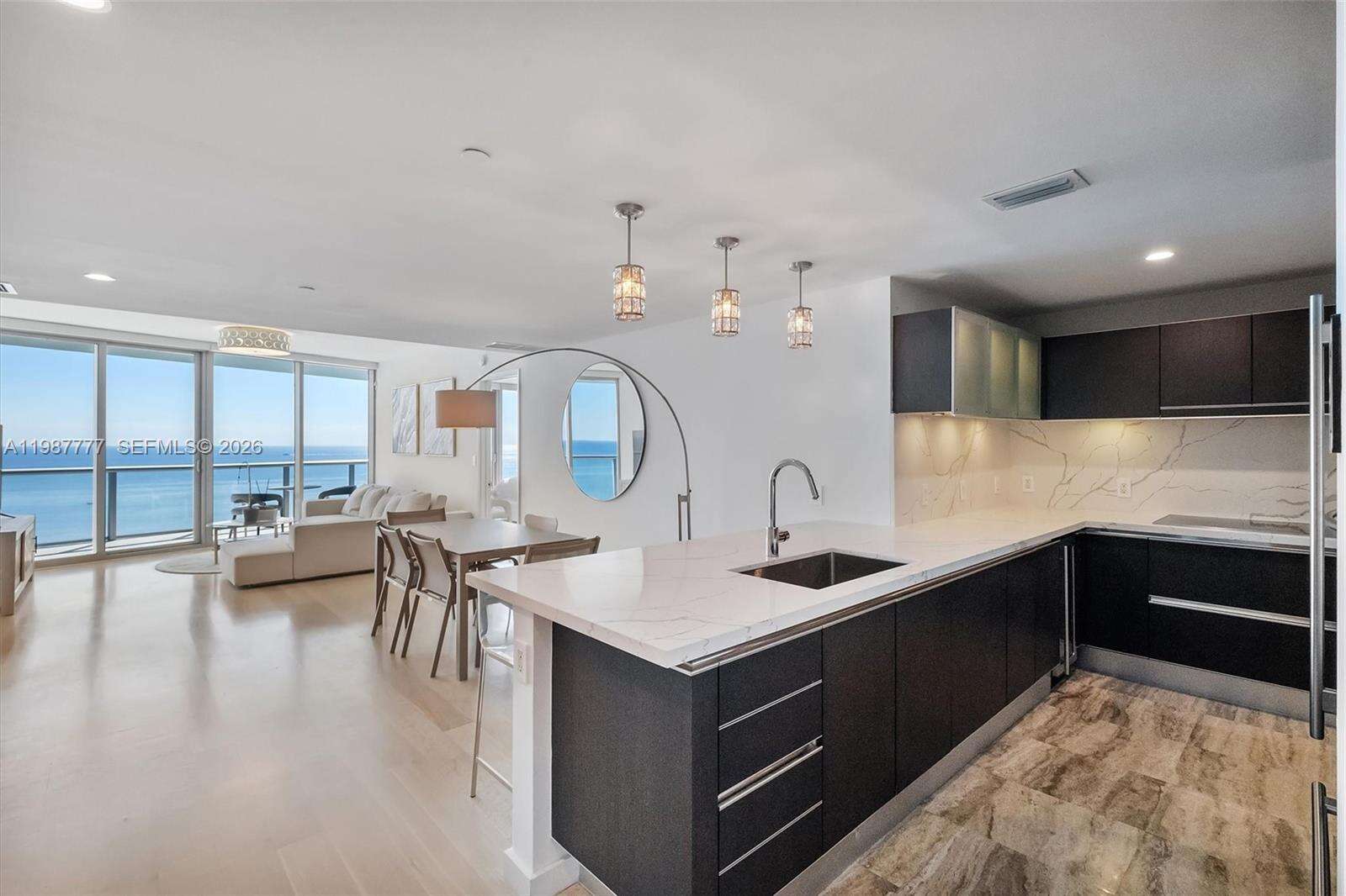 Jade Beach at 17001 Collins Ave, Sunny Isles Beach, FL 33160 - For Sale photo 10
