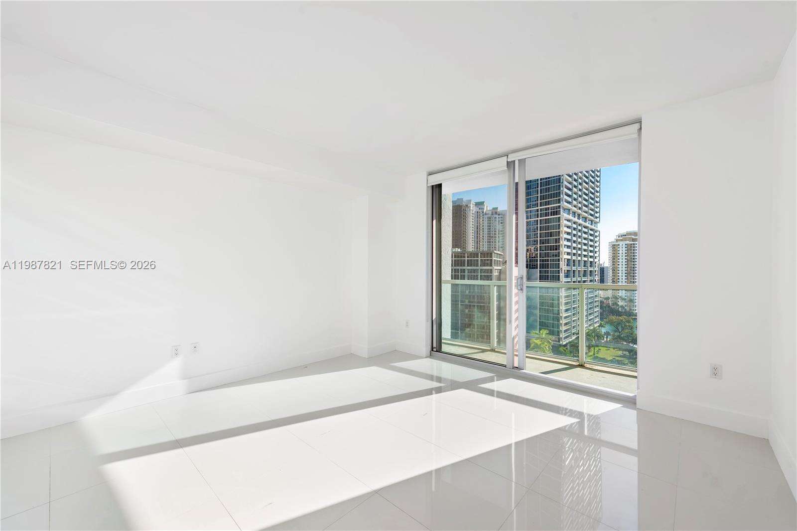 500 Brickell at 500 Brickell Ave, Miami, FL 33131 - For Sale photo 18