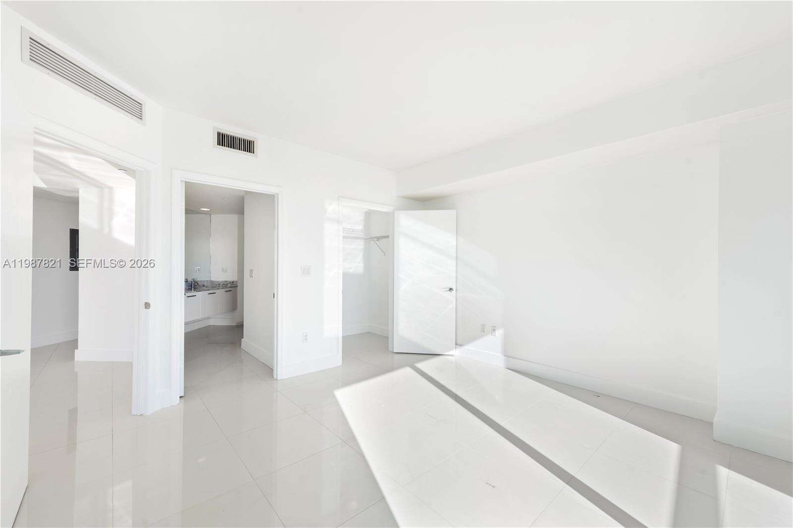 500 Brickell at 500 Brickell Ave, Miami, FL 33131 - For Sale photo 20