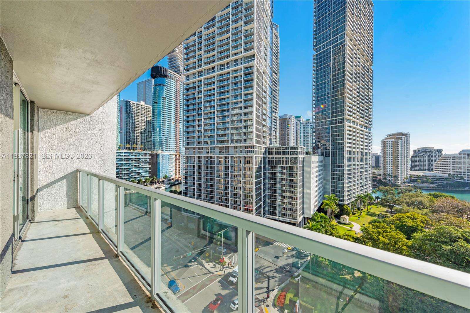 500 Brickell at 500 Brickell Ave, Miami, FL 33131 - For Sale photo 29
