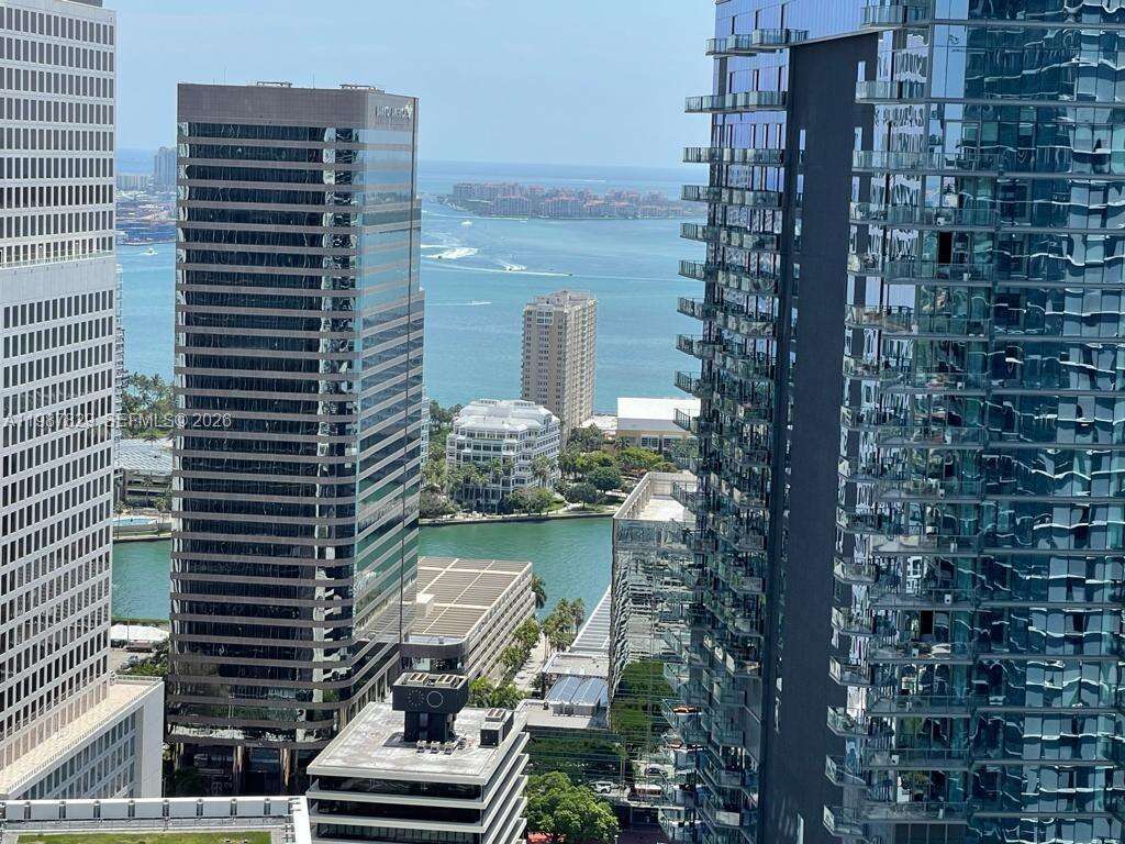 Rise Brickell at 88 7 St, Miami, FL 33130 - For Sale photo 2