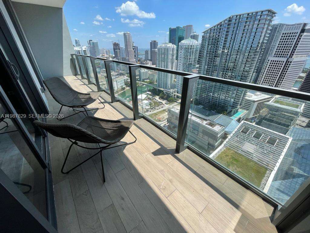 Rise Brickell at 88 7 St, Miami, FL 33130 - For Sale photo 9