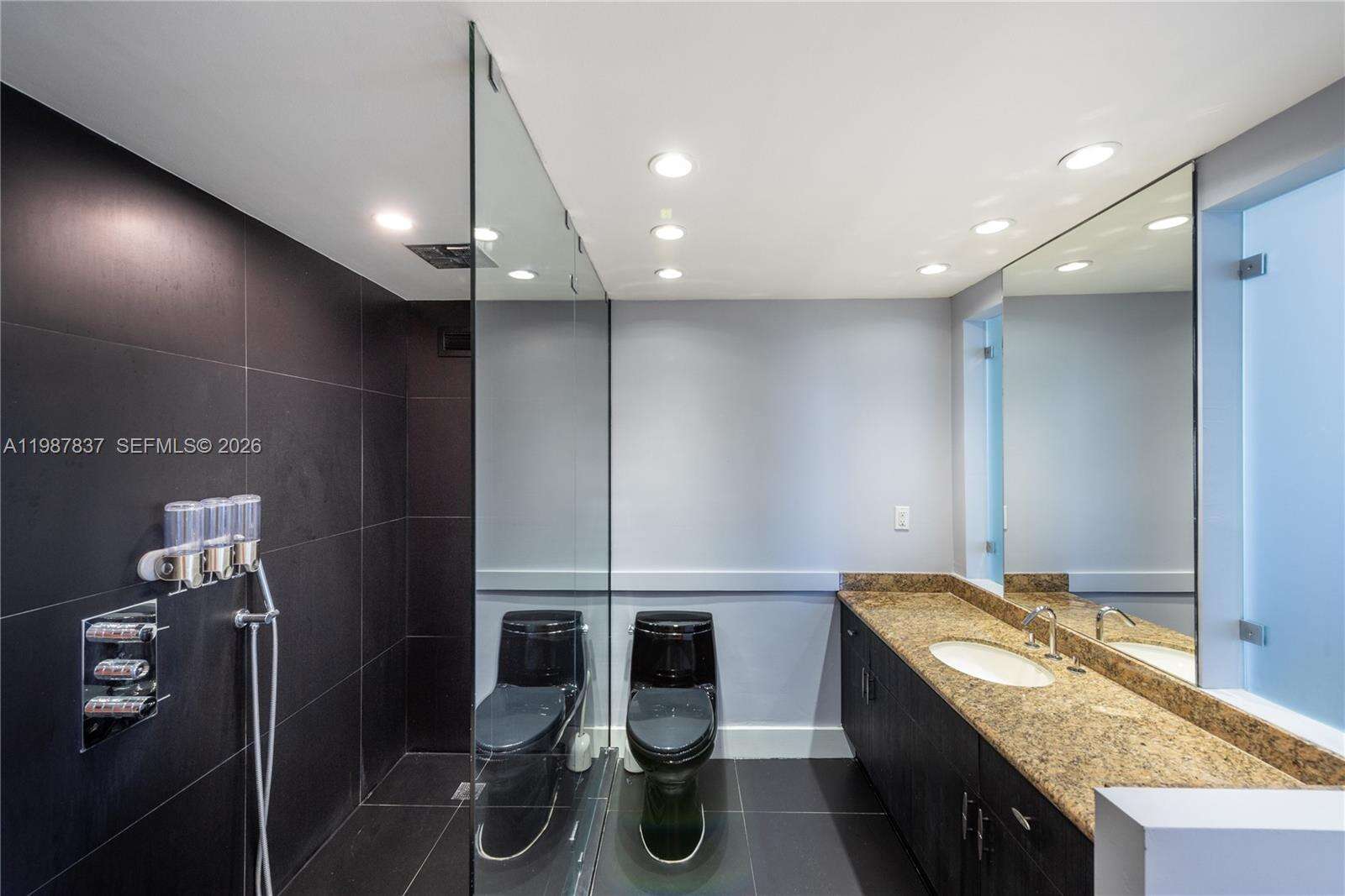 RONEY PALACE - 2301 Collins Ave, Miami Beach, FL 33139 | Picture 19