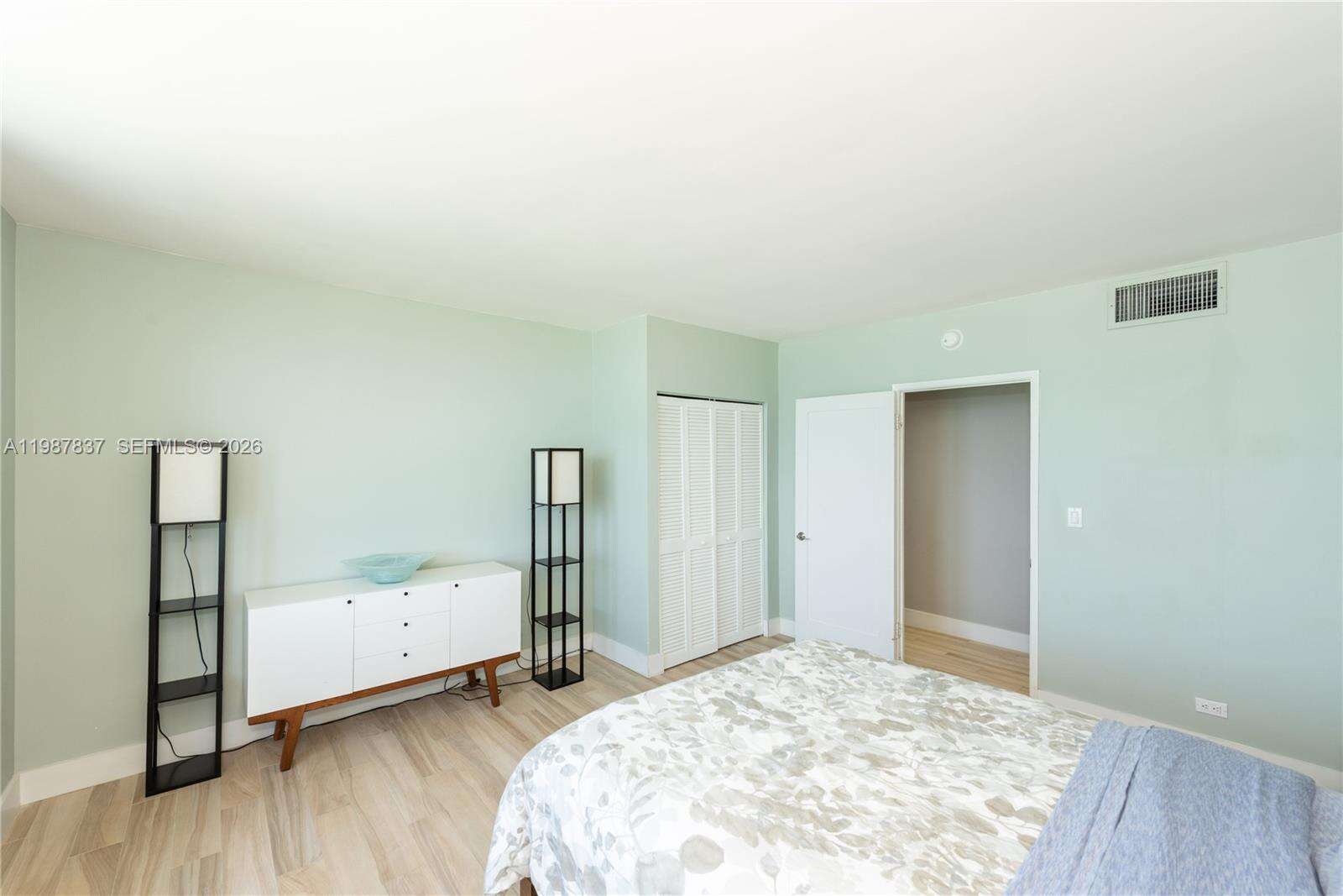 RONEY PALACE - 2301 Collins Ave, Miami Beach, FL 33139 | Picture 24