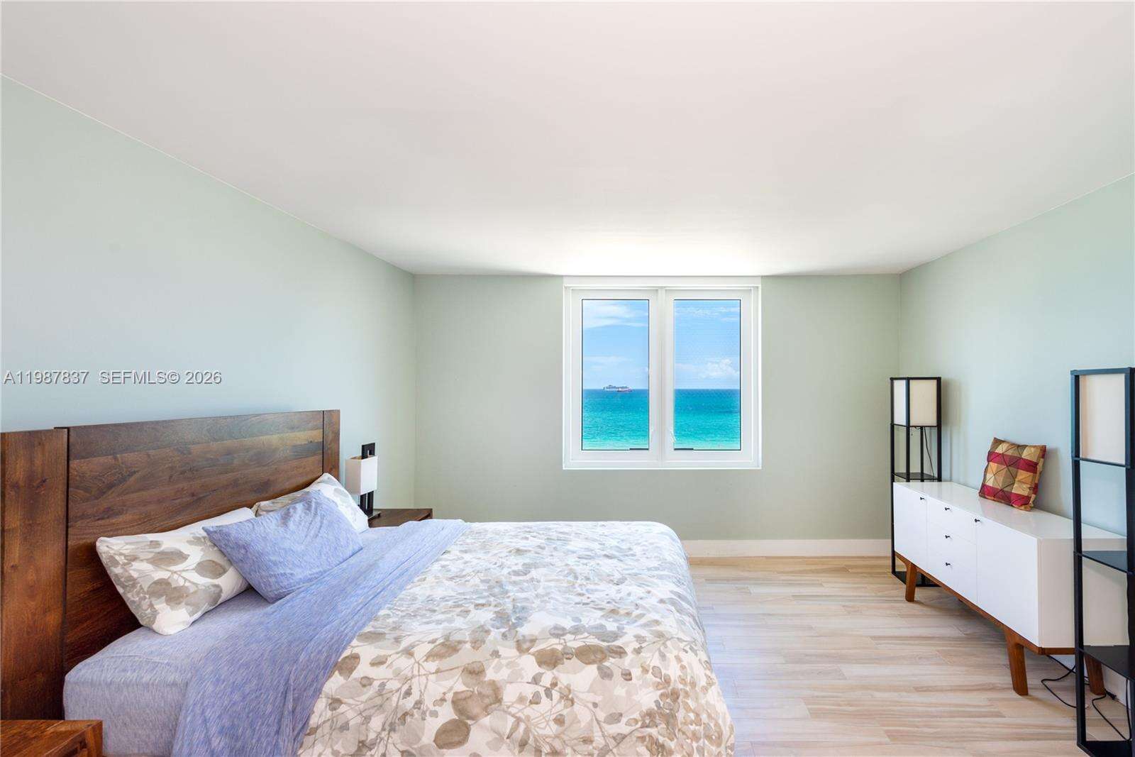 RONEY PALACE - 2301 Collins Ave, Miami Beach, FL 33139 | Picture 8