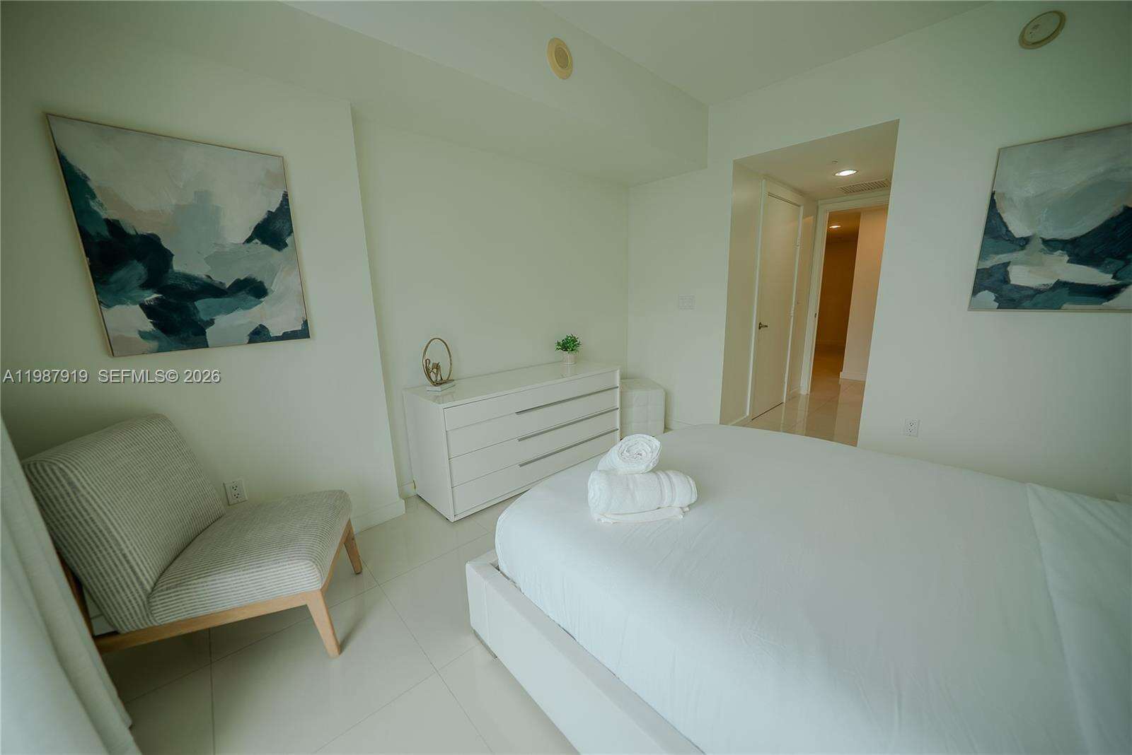 ICON BRICKELL CONDO NO 3 - , Miami, FL 33131 | Picture 5