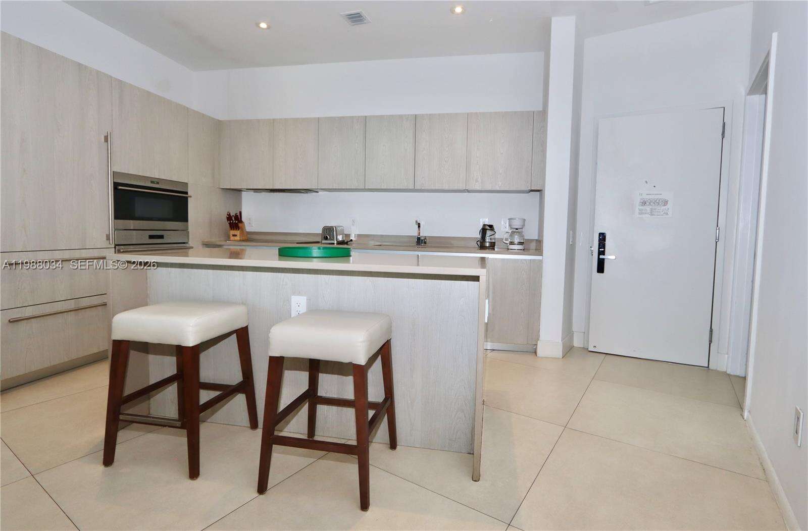Hyde Resort at 4111 Ocean Dr, Hollywood, FL 33019 - For Sale photo 16