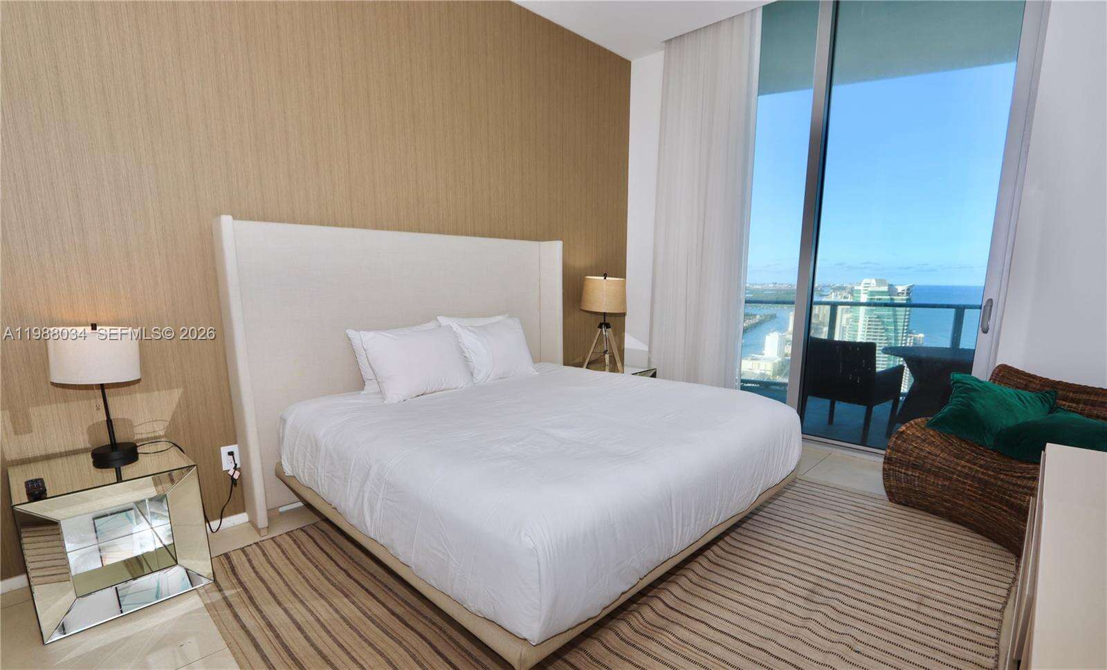 Hyde Resort at 4111 Ocean Dr, Hollywood, FL 33019 - For Sale photo 18