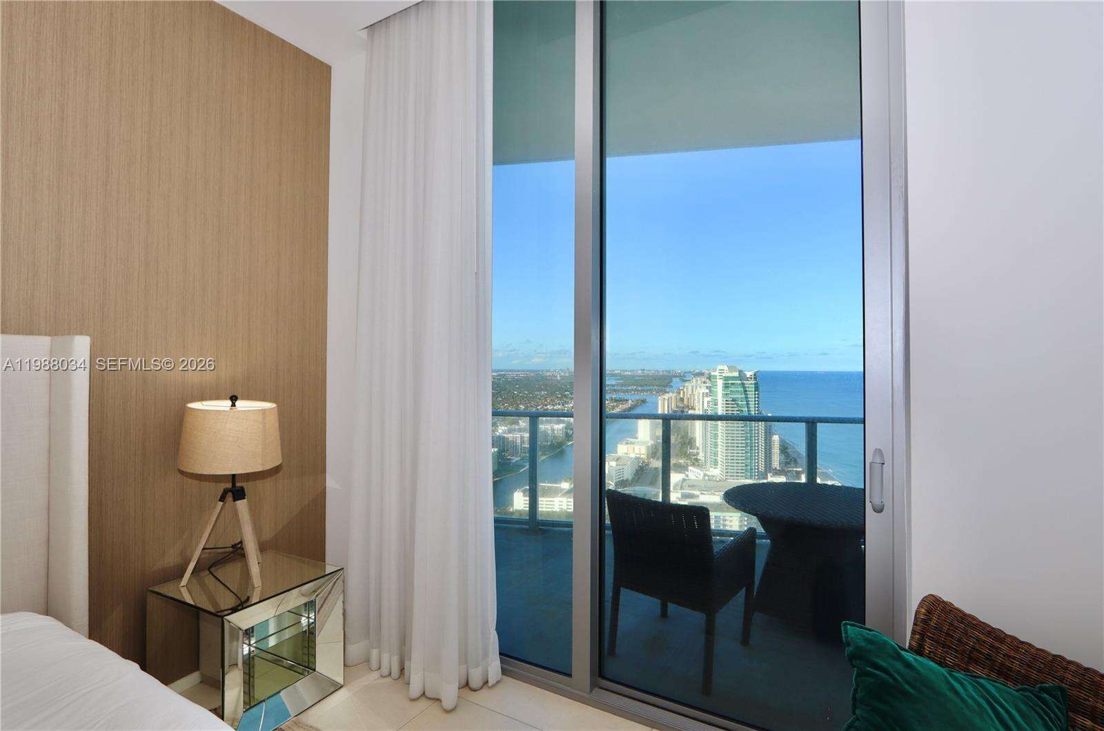 Hyde Resort at 4111 Ocean Dr, Hollywood, FL 33019 - For Sale photo 20