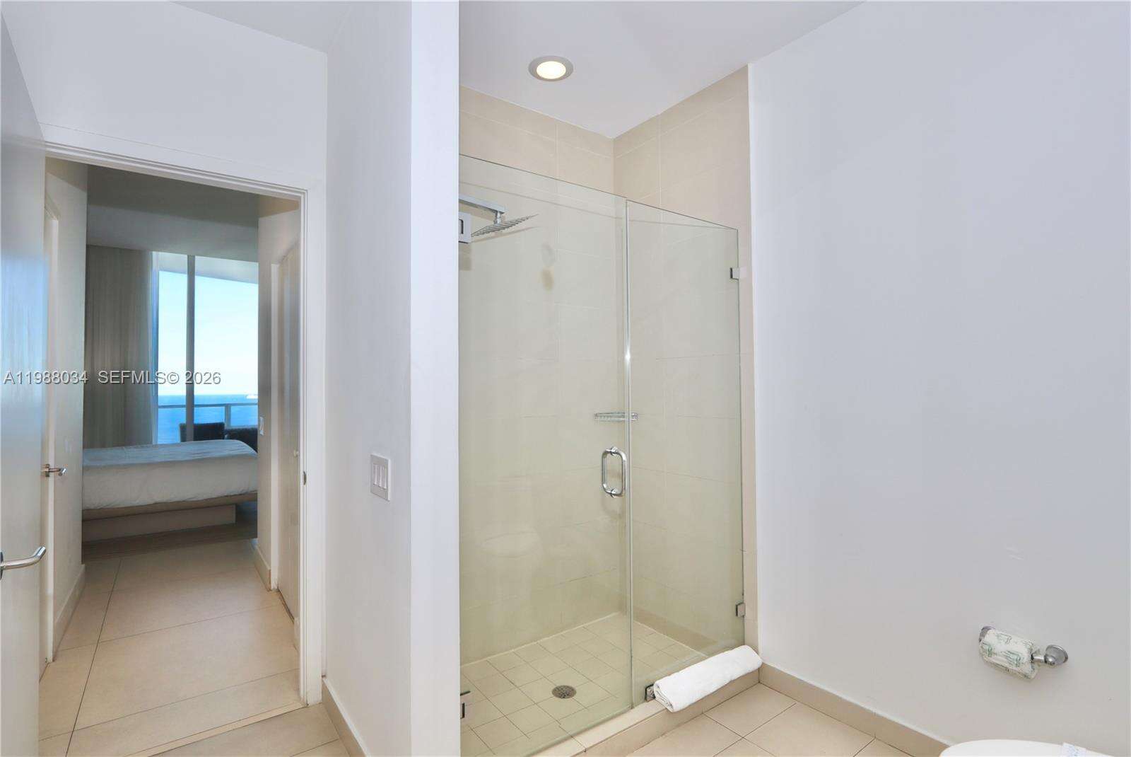 Hyde Resort at 4111 Ocean Dr, Hollywood, FL 33019 - For Sale photo 21