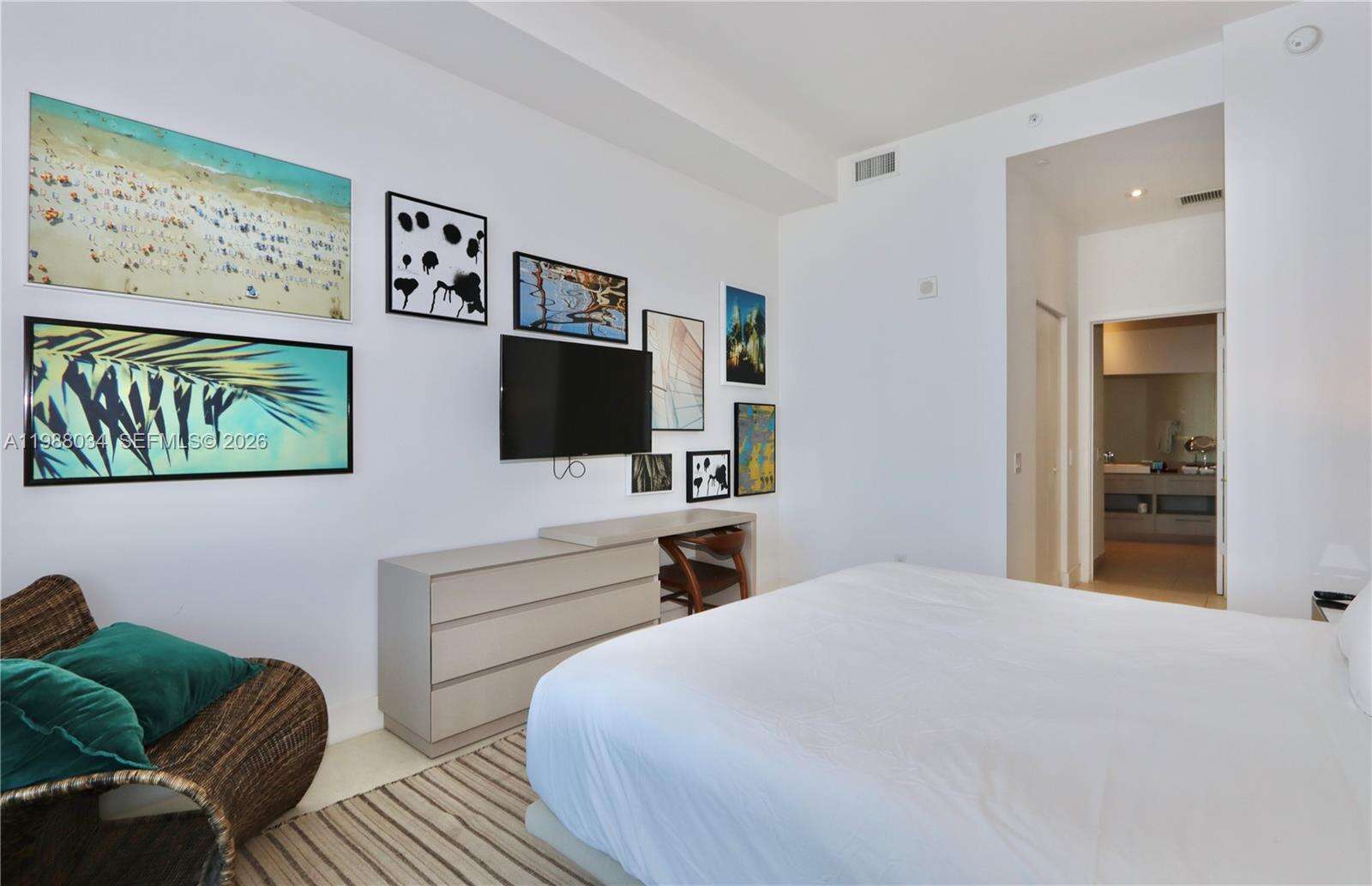 Hyde Resort at 4111 Ocean Dr, Hollywood, FL 33019 - For Sale photo 29