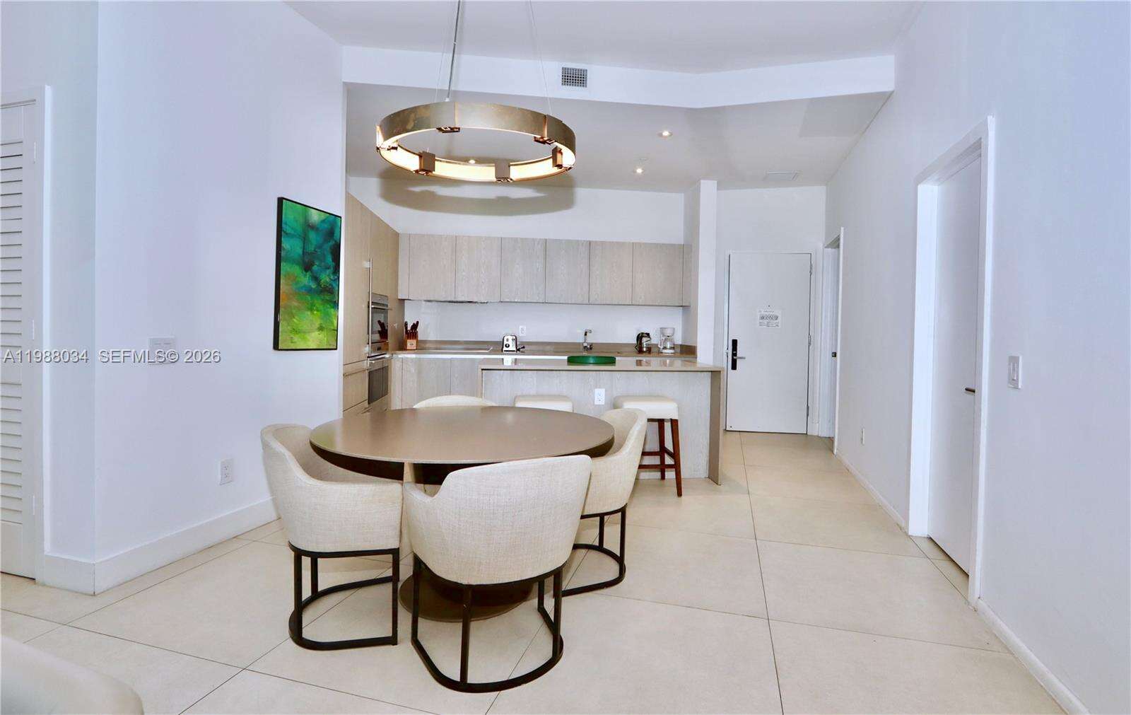Hyde Resort at 4111 Ocean Dr, Hollywood, FL 33019 - For Sale photo 6