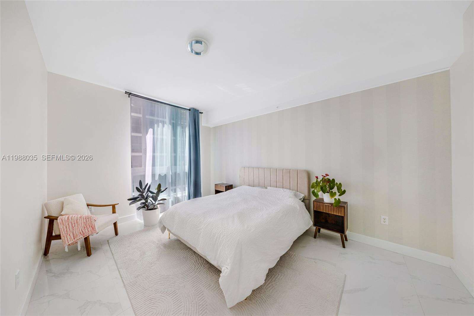 Met 1 at 300 Biscayne Blvd, Miami, FL 33131 - For Sale photo 13