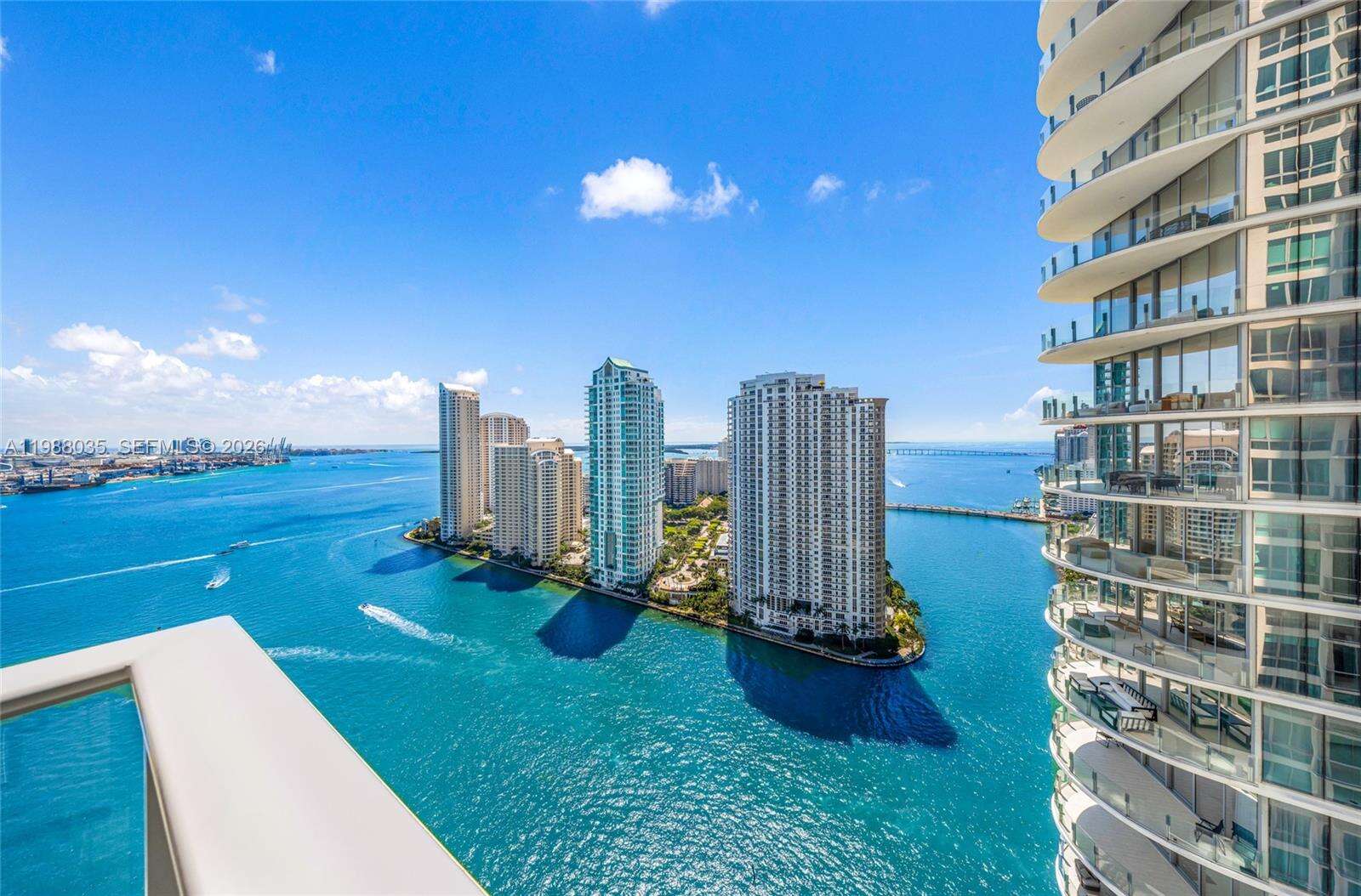 Met 1 at 300 Biscayne Blvd, Miami, FL 33131 - For Sale photo 23