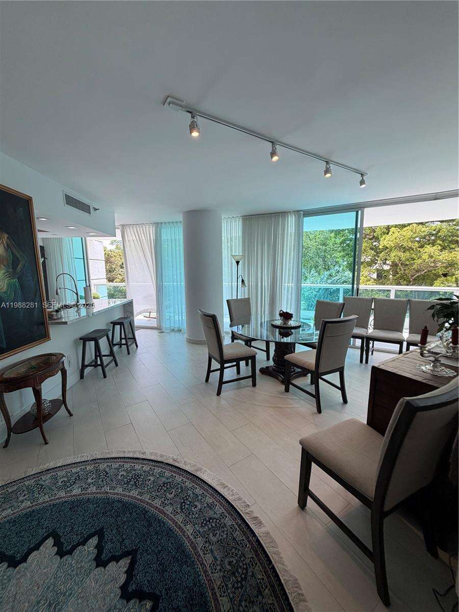 BRISTOL TOWER - 2127 Brickell Ave, Miami, FL 33129 | Picture 2