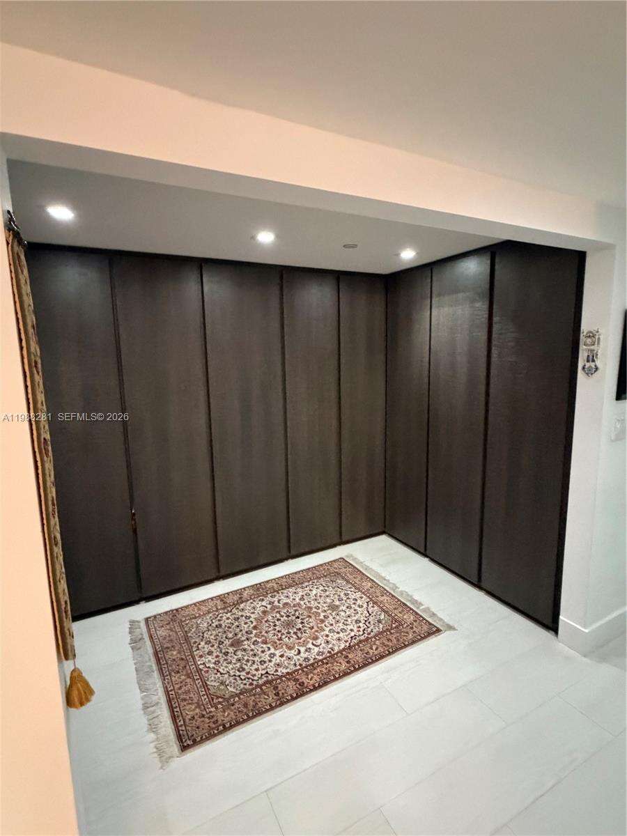 BRISTOL TOWER - 2127 Brickell Ave, Miami, FL 33129 | Picture 13