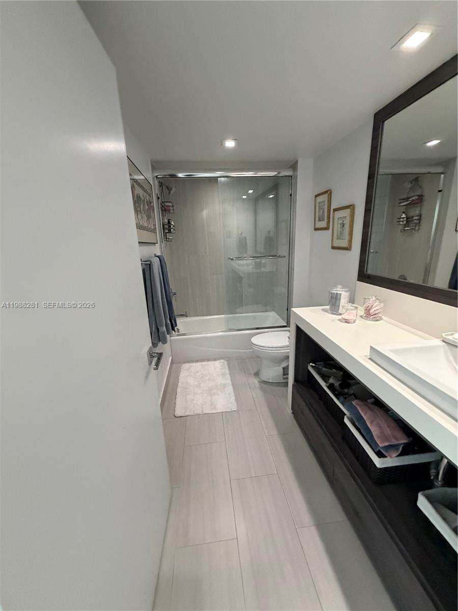 BRISTOL TOWER - 2127 Brickell Ave, Miami, FL 33129 | Picture 15