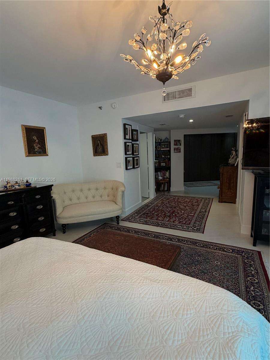 BRISTOL TOWER - 2127 Brickell Ave, Miami, FL 33129 | Picture 9