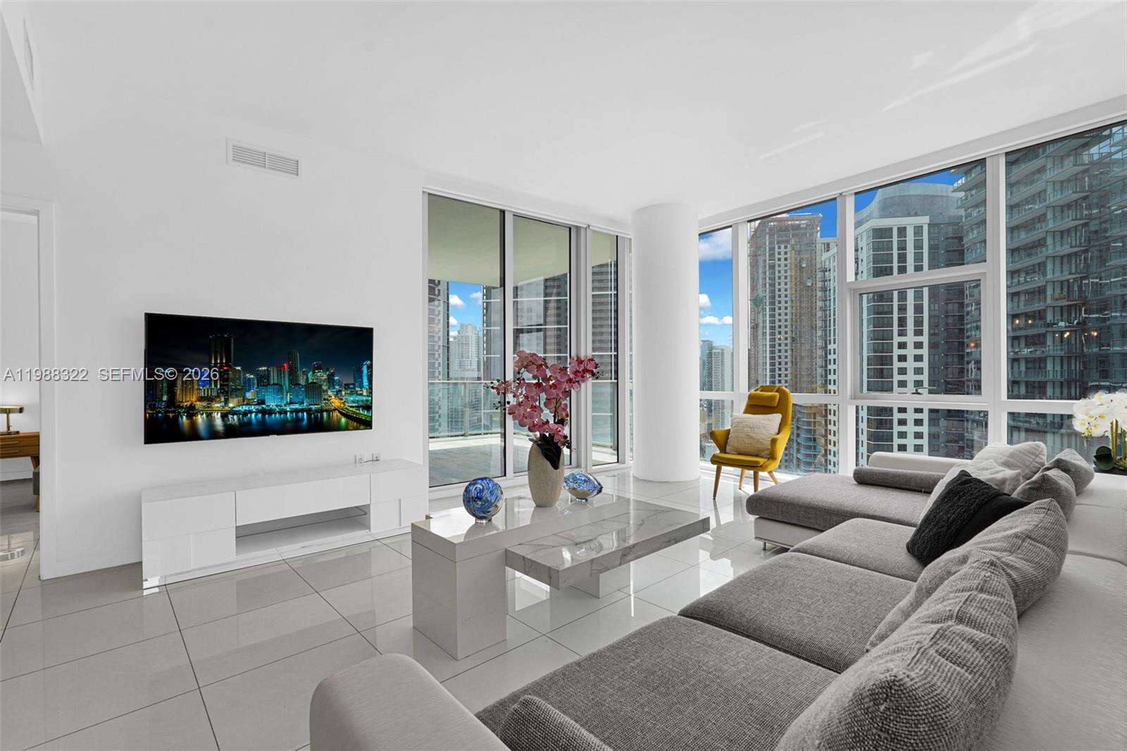 PARAMOUNT MIAMI WORLDCENTER - 851 1 Ave, Miami, FL 33132 | Picture 16