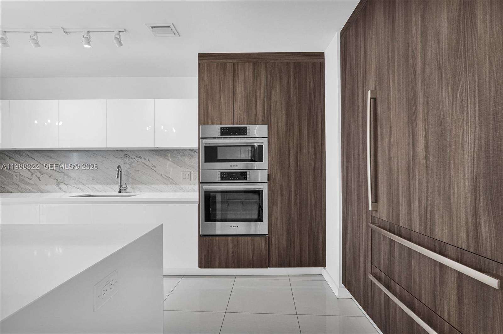 PARAMOUNT MIAMI WORLDCENTER - 851 1 Ave, Miami, FL 33132 | Picture 22