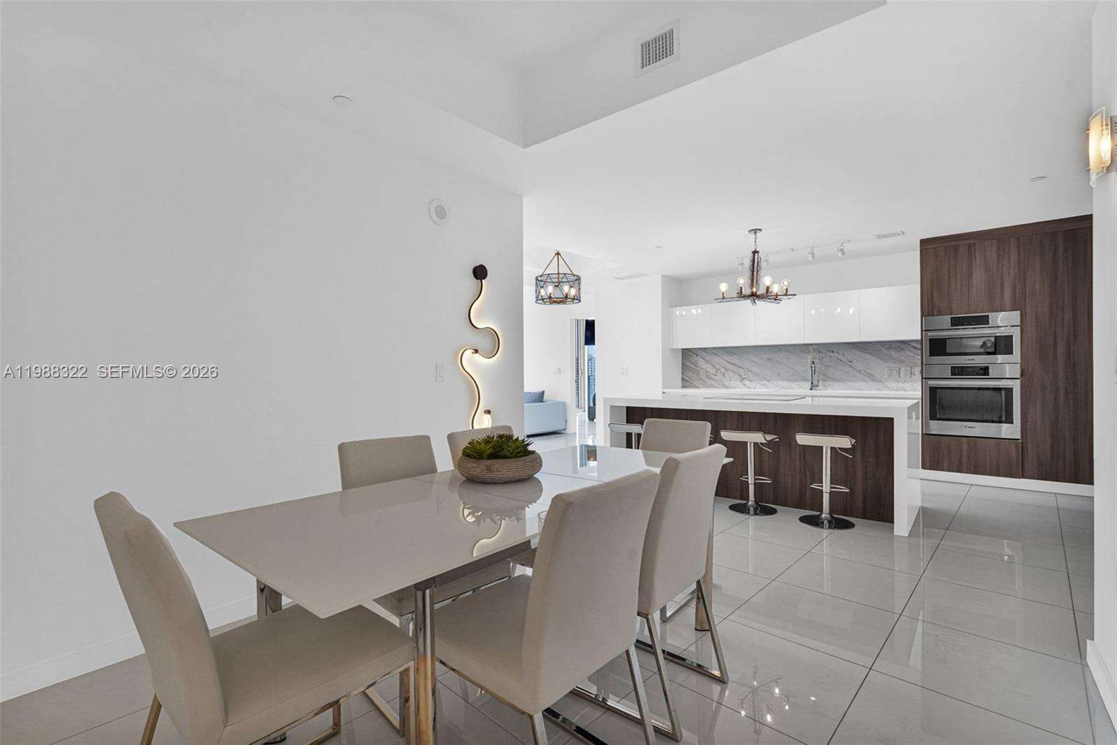 PARAMOUNT MIAMI WORLDCENTER - 851 1 Ave, Miami, FL 33132 | Picture 23