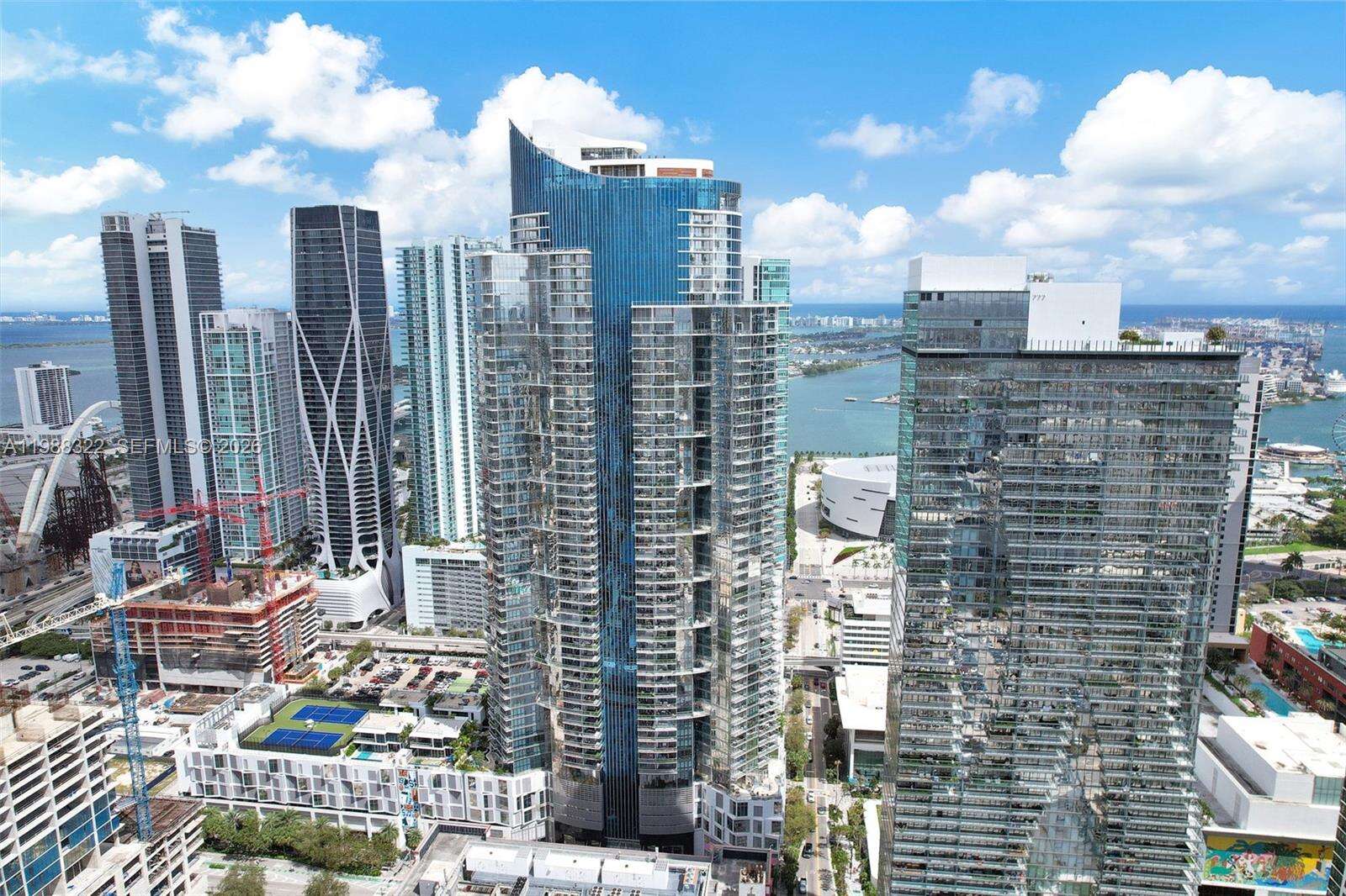 PARAMOUNT MIAMI WORLDCENTER - 851 1 Ave, Miami, FL 33132 | Picture 44