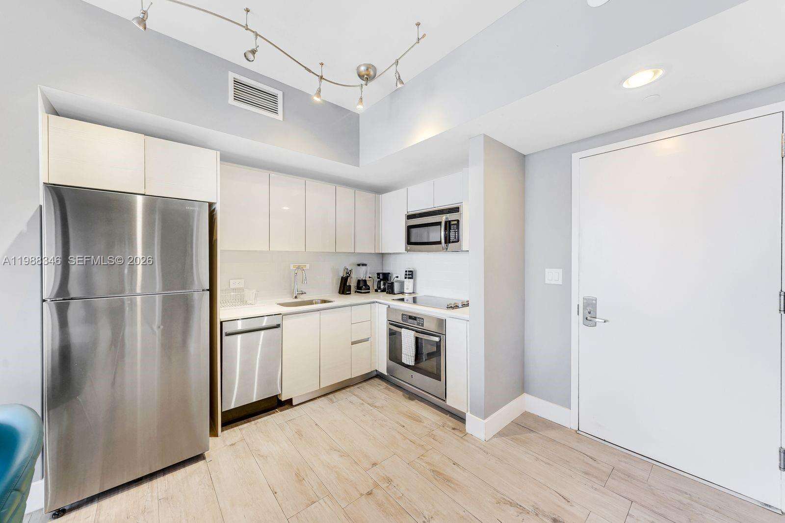 Beachwalk Condo at 2600 Hallandale Beach Blvd, Hallandale Beach, FL 33009 - For Sale photo 18