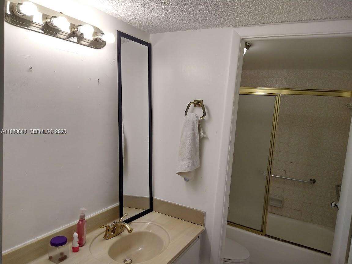 Maison Grande at 6039 Collins Ave, Miami Beach, FL 33140 - For Sale photo 12