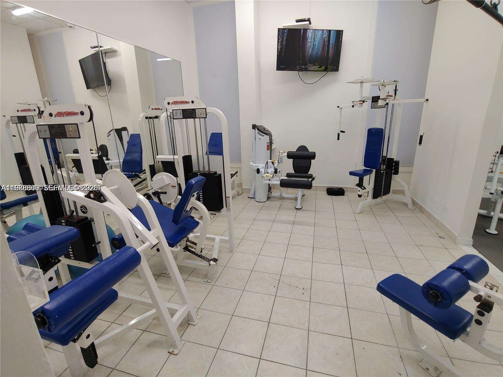 Maison Grande at 6039 Collins Ave, Miami Beach, FL 33140 - For Sale photo 22