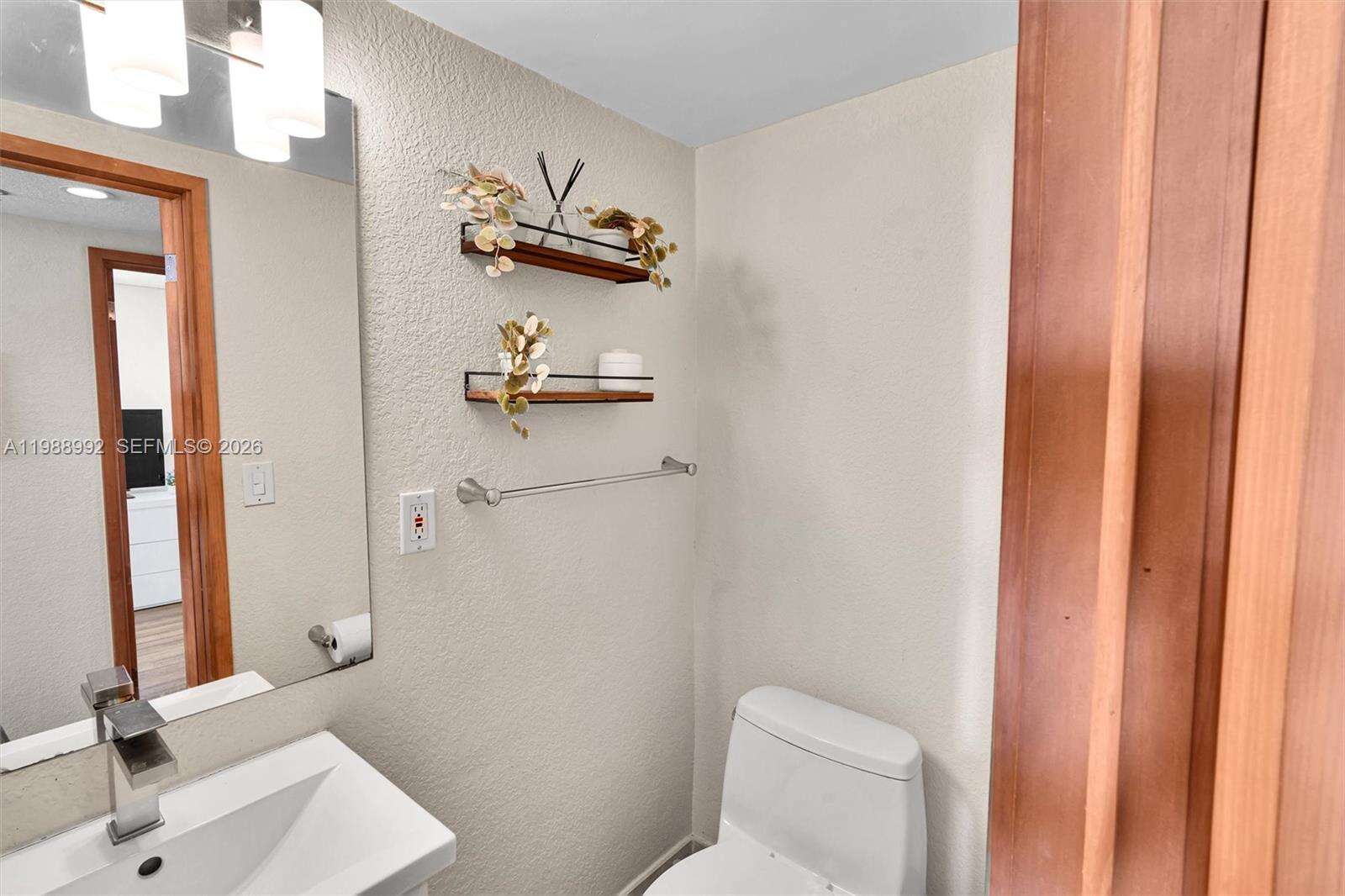 Clearview Towers at 2829 Indian Creek Dr, Miami Beach, FL 33140 - For Sale photo 19