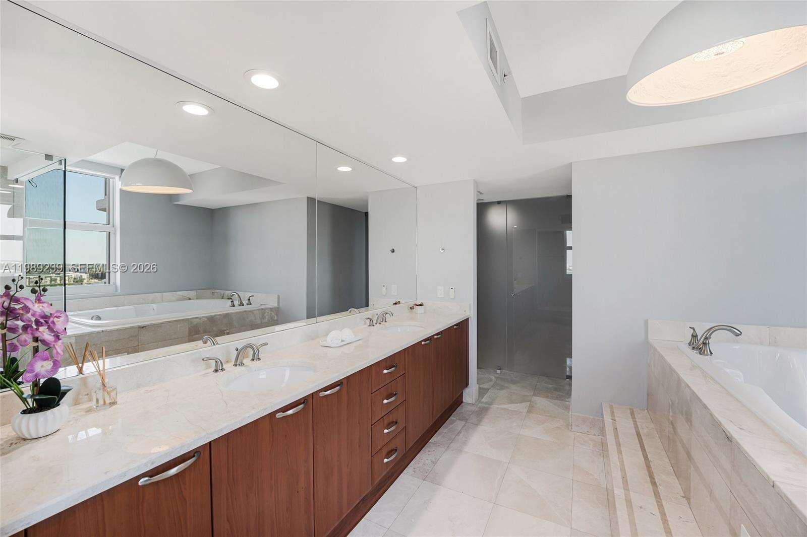 THE PENINSULA II - 3301 183 St, Aventura, FL 33160 | Picture 17