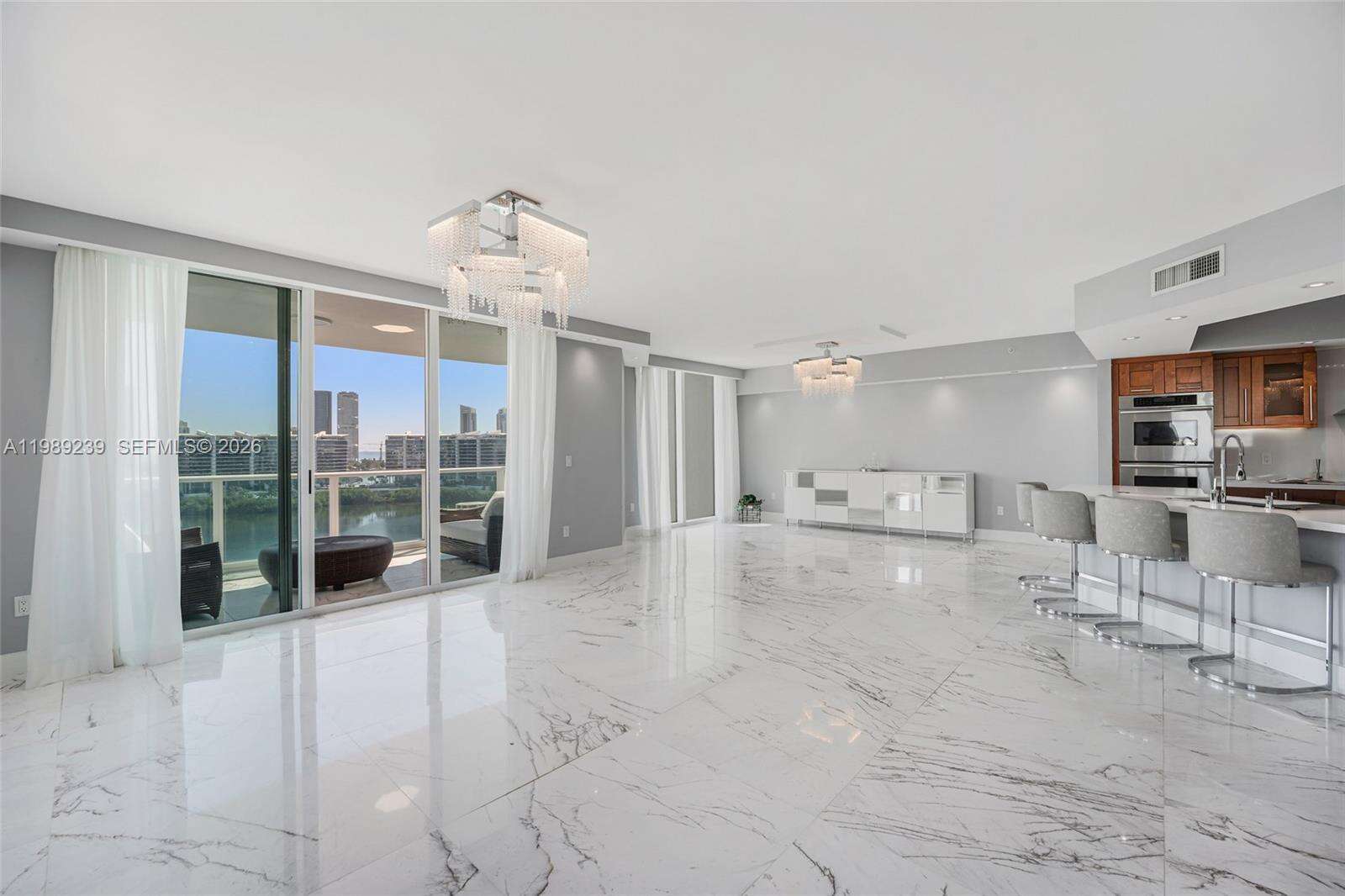 THE PENINSULA II - 3301 183 St, Aventura, FL 33160 | Picture 4