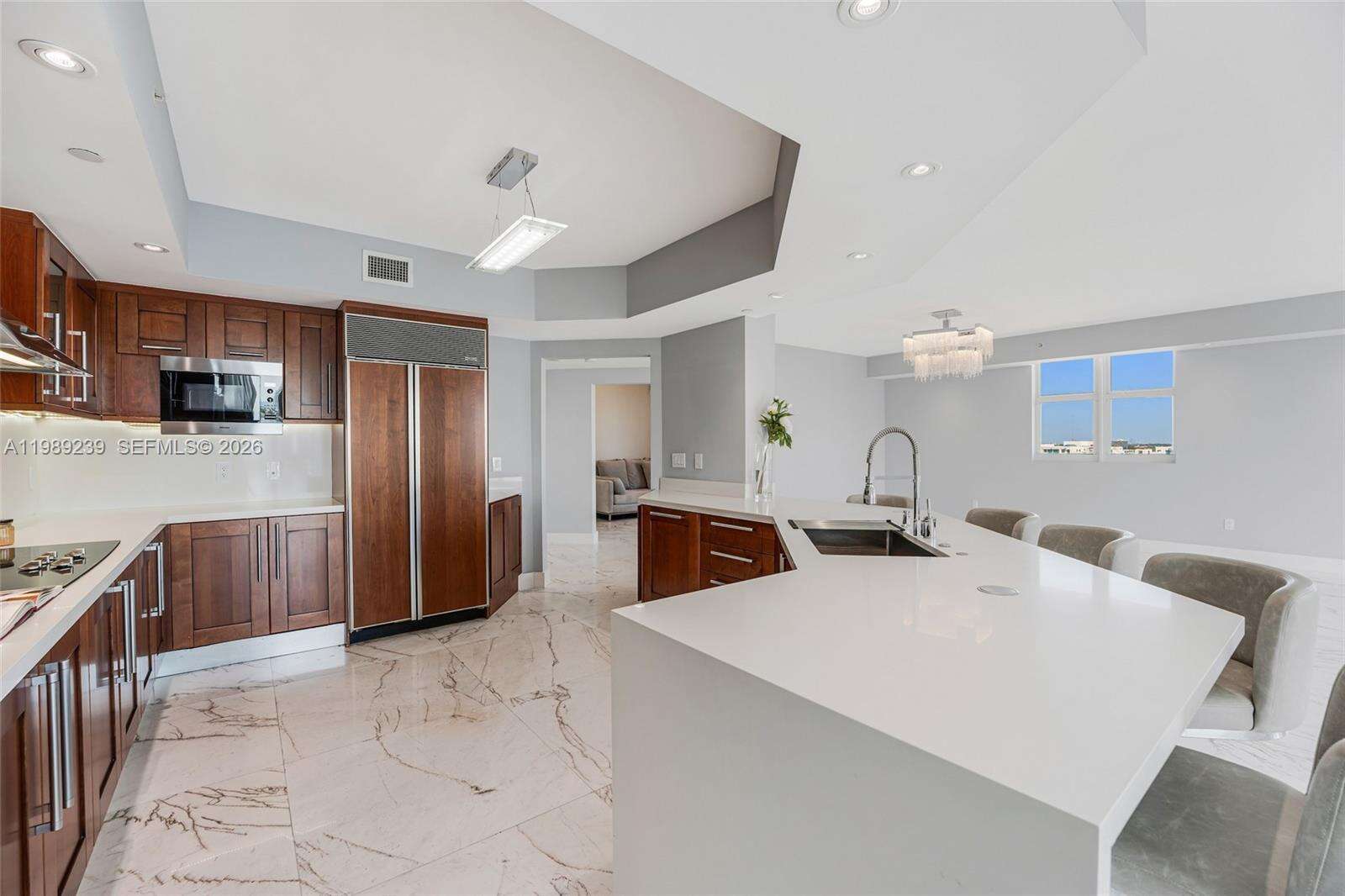 THE PENINSULA II - 3301 183 St, Aventura, FL 33160 | Picture 5