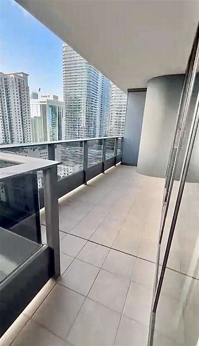 Brickell Flatiron at 1000 Brickell Plz, Miami, FL 33131 - For Sale photo 26