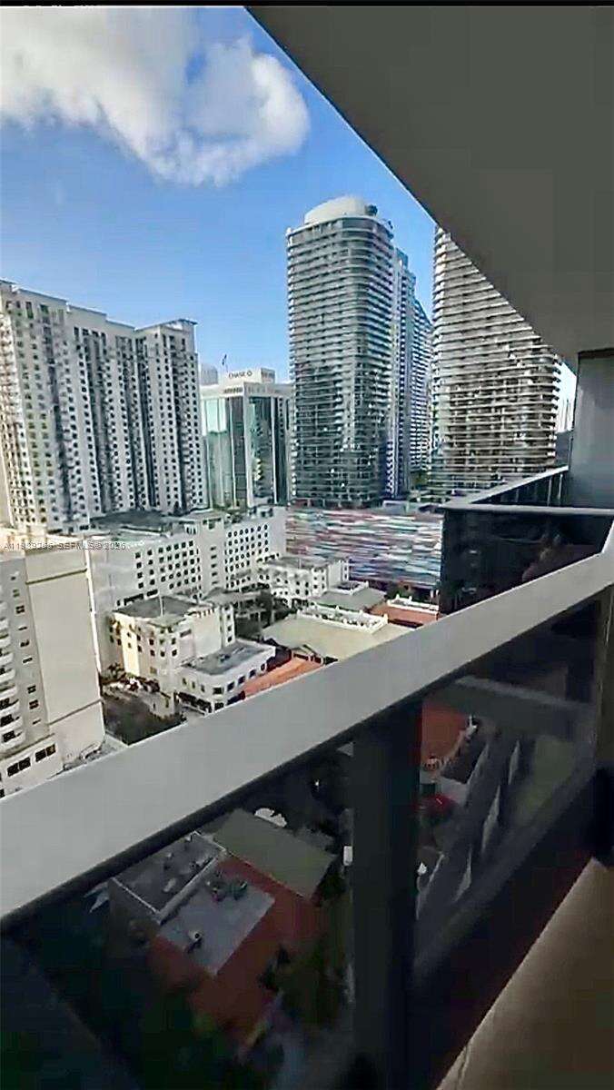 Brickell Flatiron at 1000 Brickell Plz, Miami, FL 33131 - For Sale photo 28
