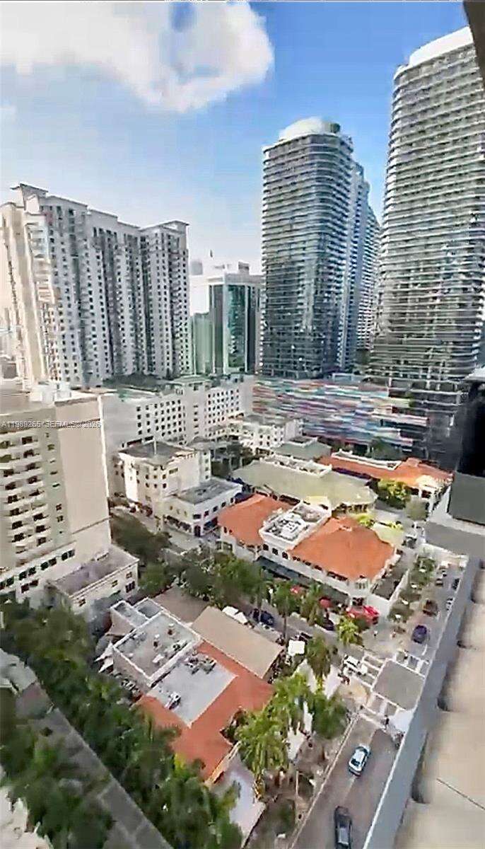 Brickell Flatiron at 1000 Brickell Plz, Miami, FL 33131 - For Sale photo 30