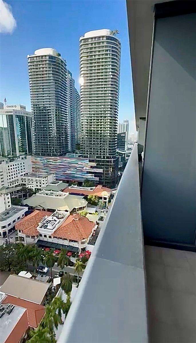 Brickell Flatiron at 1000 Brickell Plz, Miami, FL 33131 - For Sale photo 34