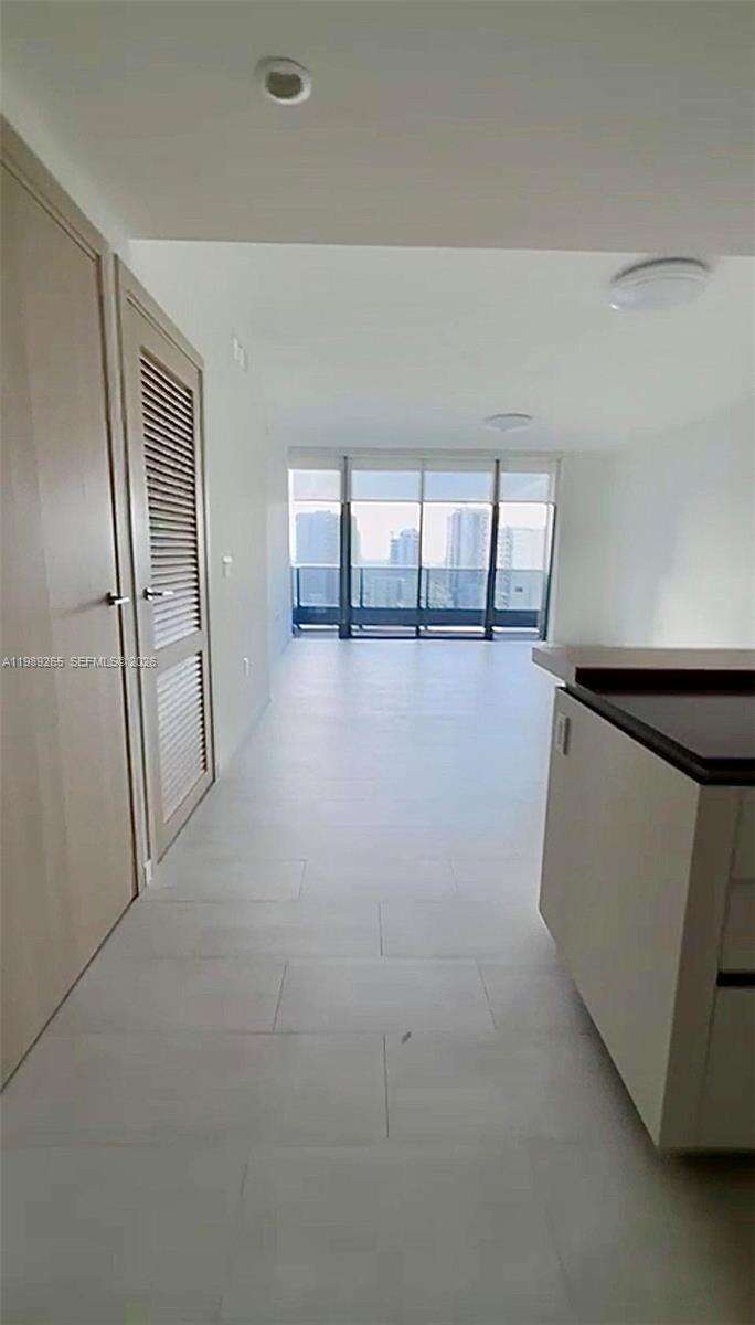 Brickell Flatiron at 1000 Brickell Plz, Miami, FL 33131 - For Sale photo 37
