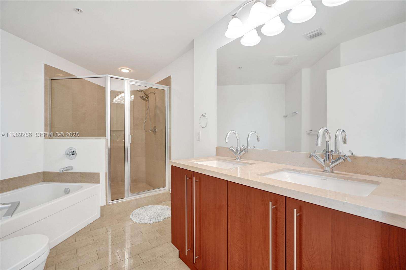 Axis On Brickell at 1111 1 Ave, Miami, FL 33130 - For Sale photo 22