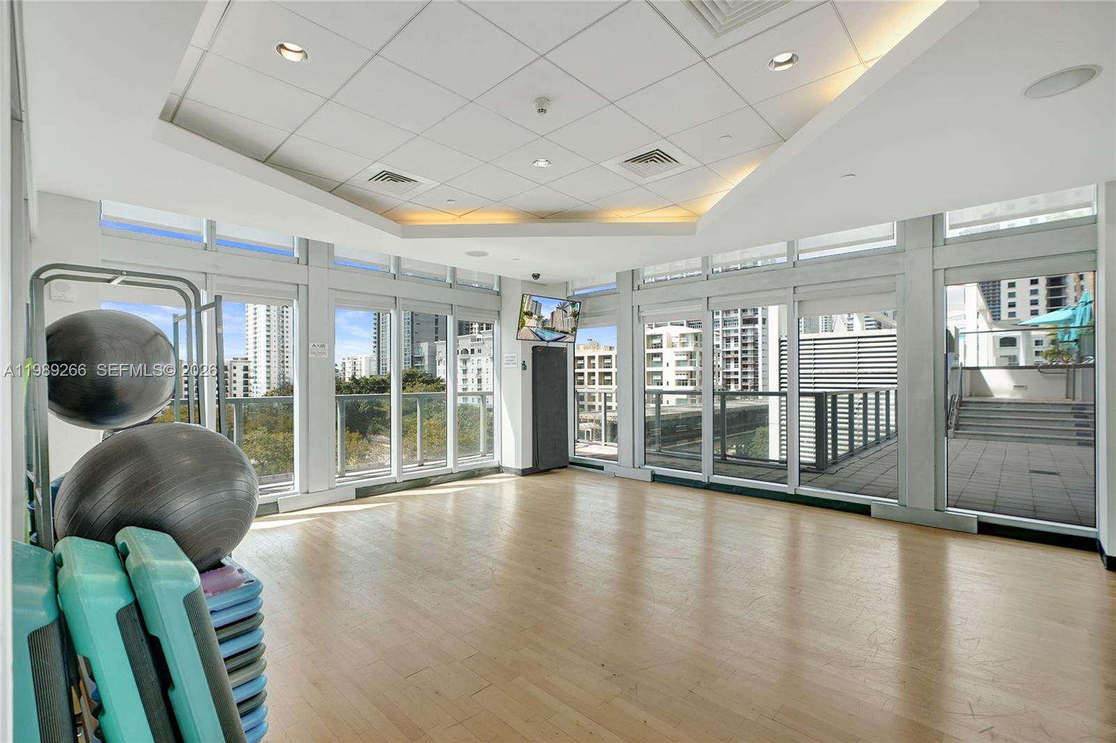Axis On Brickell at 1111 1 Ave, Miami, FL 33130 - For Sale photo 42