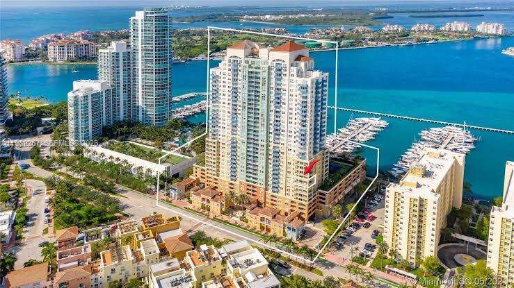 YACHT CLUB AT PORTOFINO - 90 Alton Rd, Miami Beach, FL 33139 | Picture 21