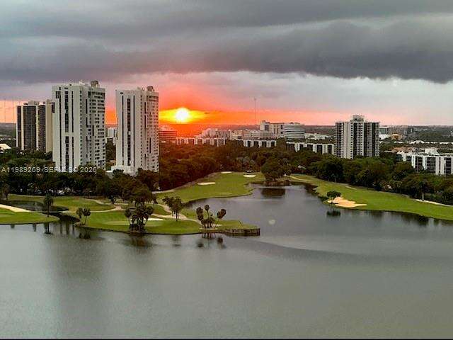 The Landmark at 20185 Country Club Dr, Aventura, FL 33180 - For Sale photo 20