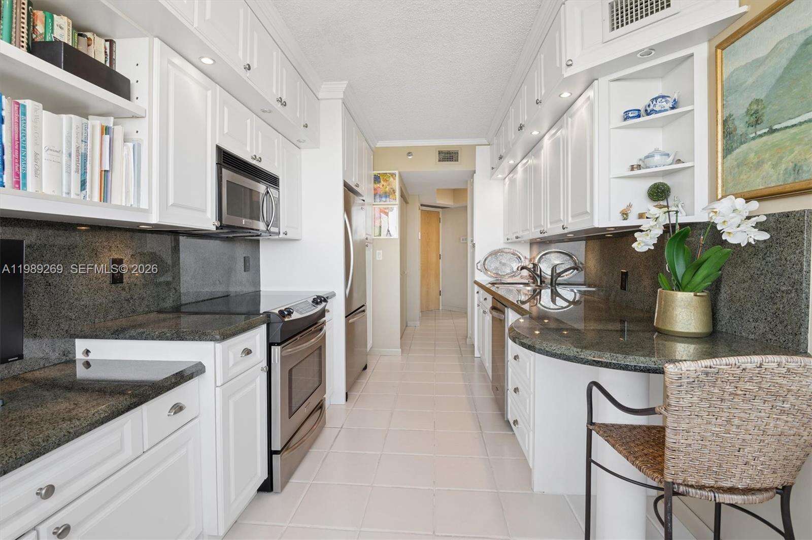 The Landmark at 20185 Country Club Dr, Aventura, FL 33180 - For Sale photo 4